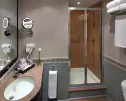 Anwar Al Madinah Mövenpick Hotel thumbnail